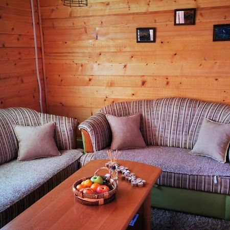 Wooden House "Una" คูเลนวาคูฟ ภายนอก รูปภาพ