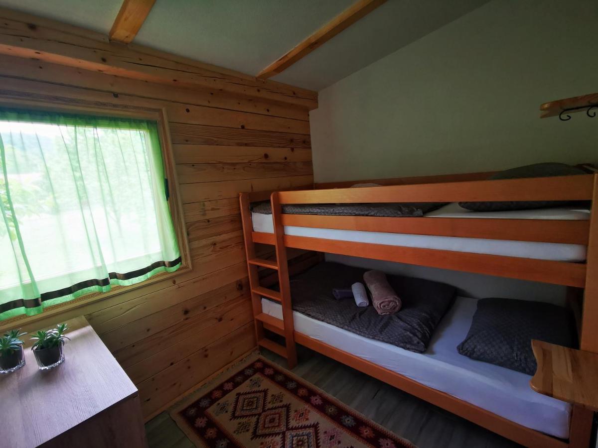 Wooden House "Una" คูเลนวาคูฟ ภายนอก รูปภาพ