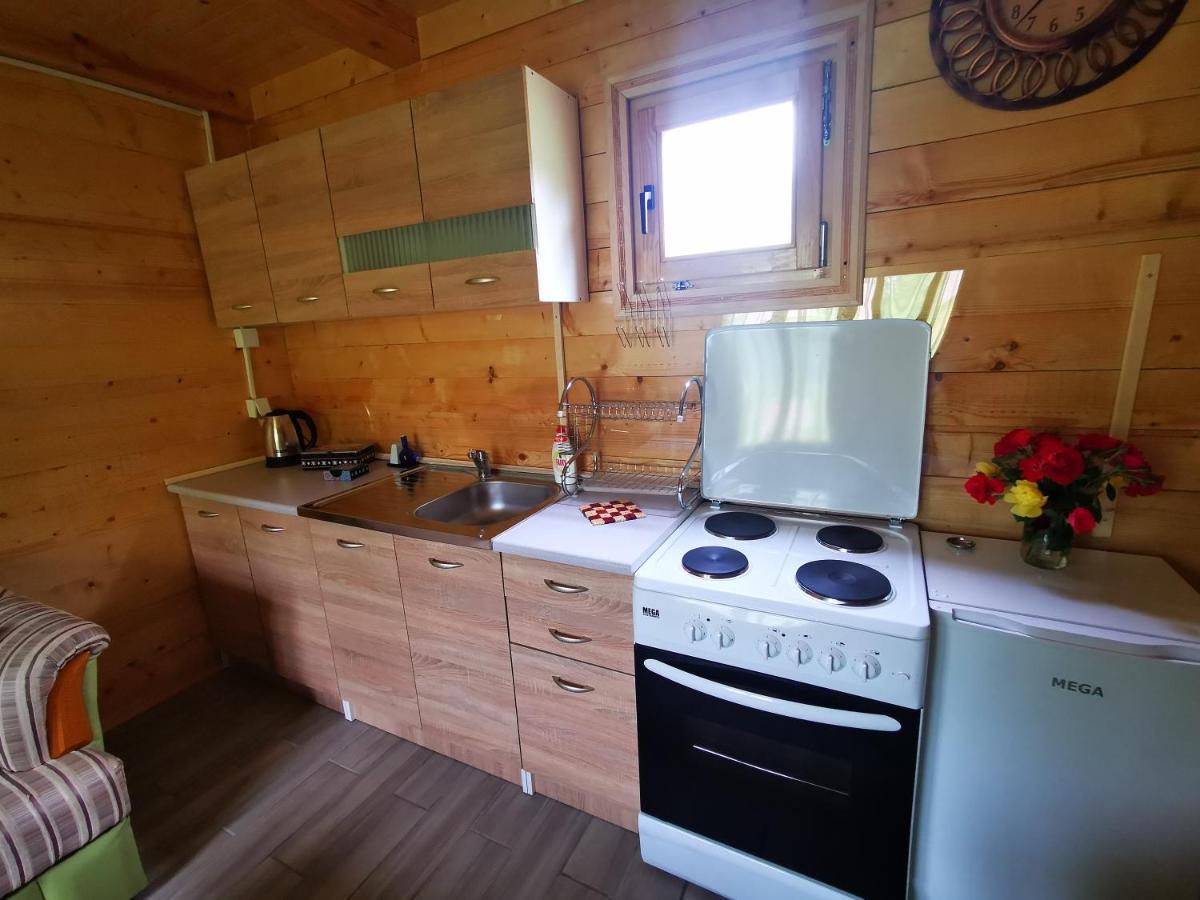 Wooden House "Una" คูเลนวาคูฟ ภายนอก รูปภาพ