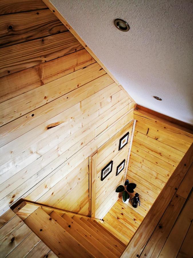 Wooden House "Una" คูเลนวาคูฟ ภายนอก รูปภาพ